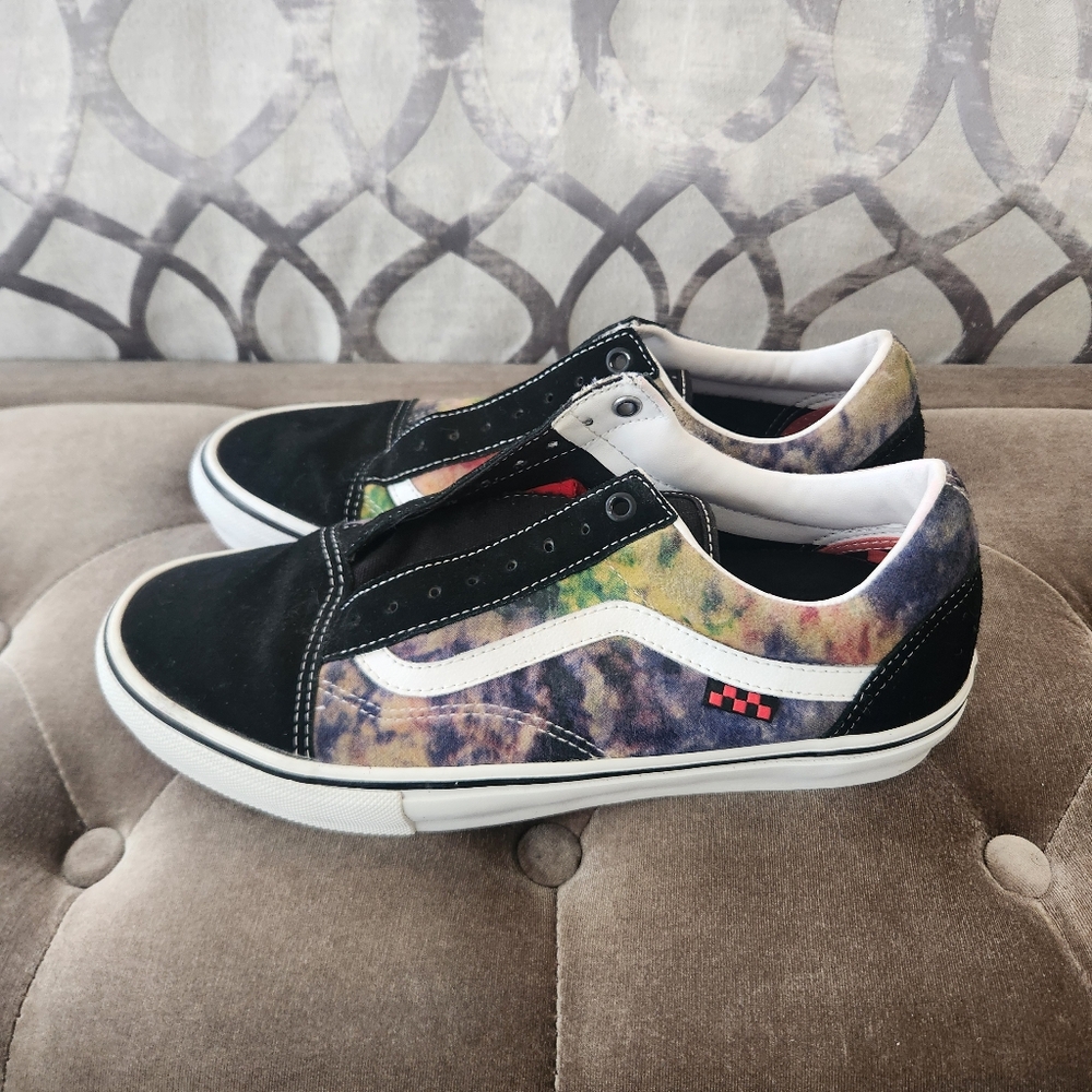 Vans Tie-Dye Sneakers
